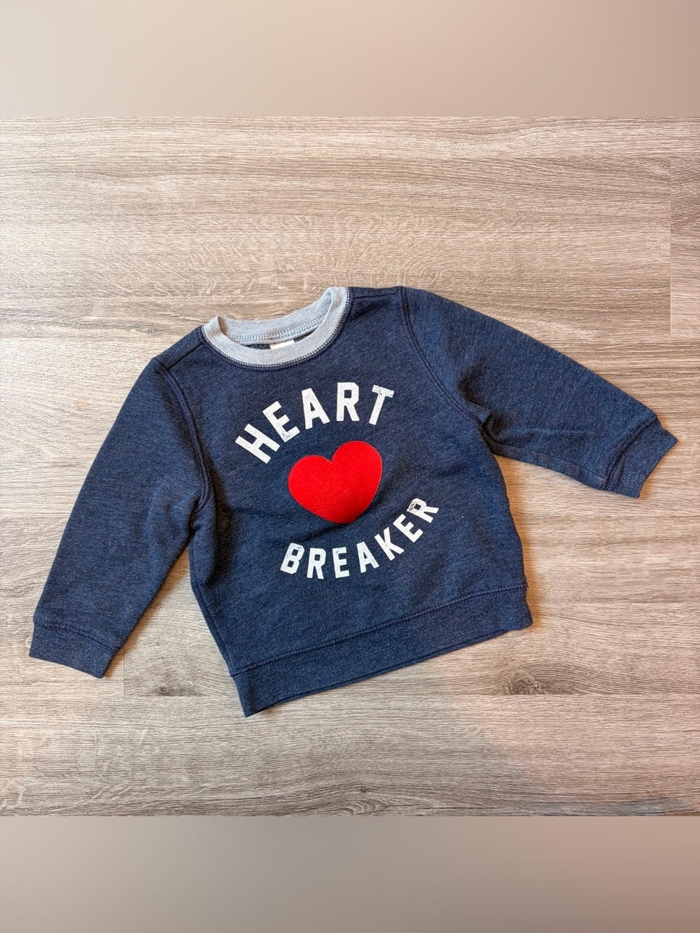 Old Navy baby boys Heart Breaker pullover